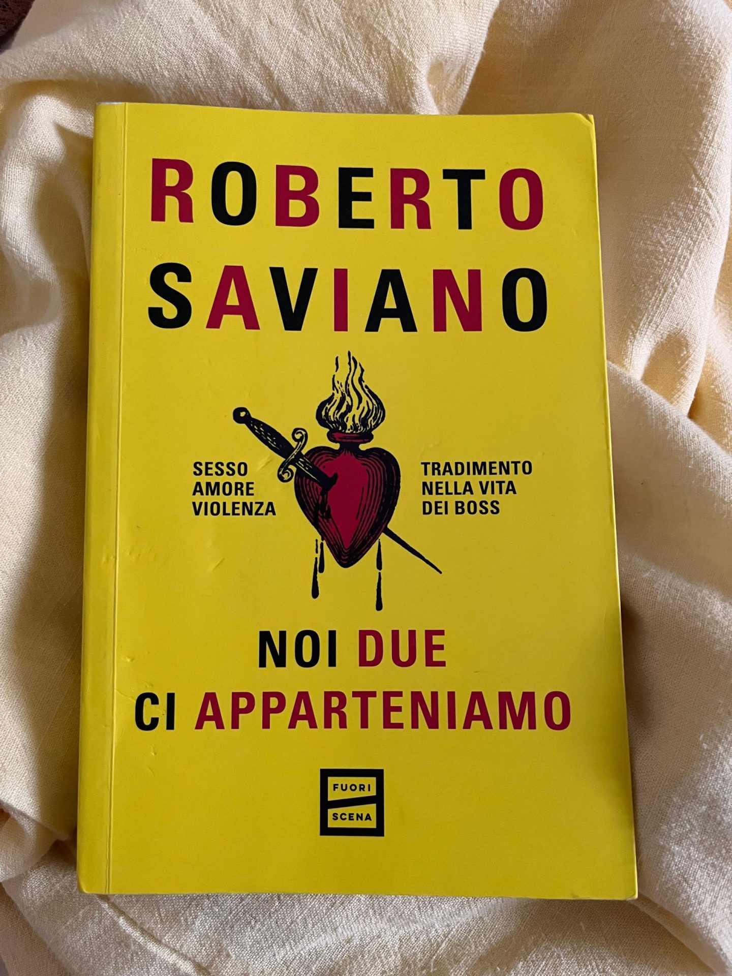 NOI DUE CI APPARTENIAMO – ROBERTO SAVIANO