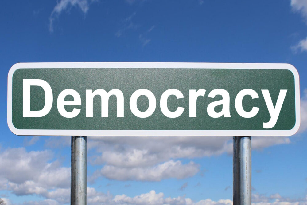 LA DEMOCRAZIA E’ MATEMATICAMENTE POSSIBILE?